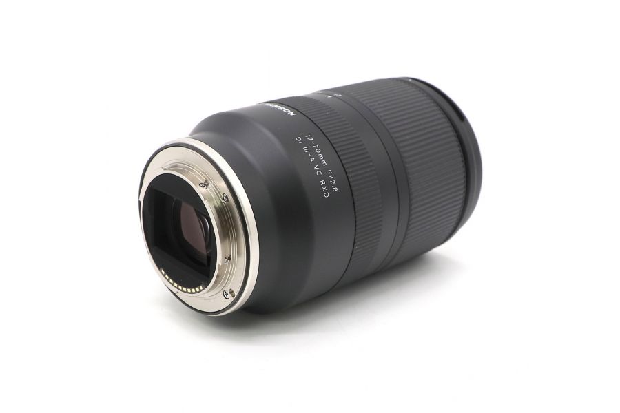 Tamron 17-70mm f/2.8 DI III-A VC RXD for Sony E в упаковке