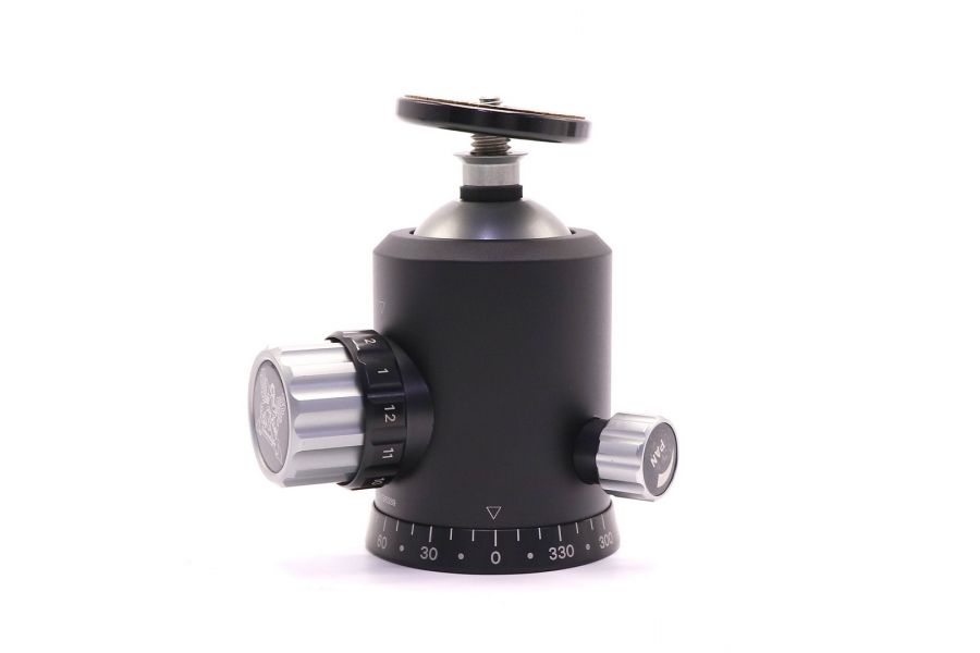 Штативная голова FLM CB43F в упаковке