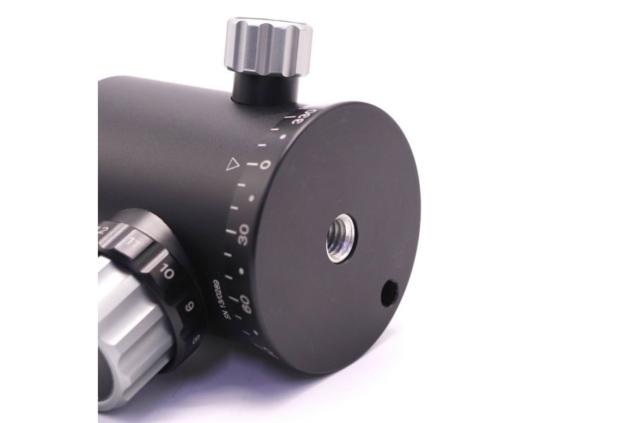 Штативная голова FLM CB43F в упаковке