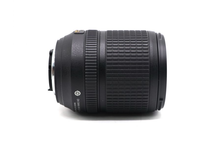 Nikon 18-140mm f/3.5-5.6G ED AF-S VR DX в упаковке