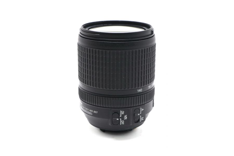 Nikon 18-140mm f/3.5-5.6G ED AF-S VR DX в упаковке