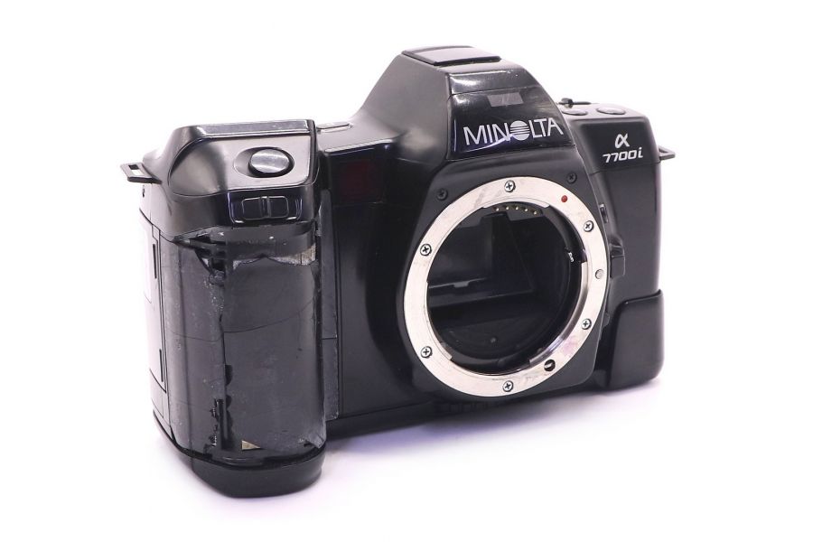 Minolta a7700i QD body (Japan, 1999)