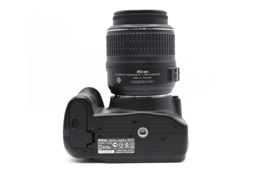 Nikon D3200 kit в упаковке (пробег 9995 кадров)
