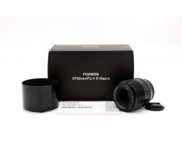 Fujifilm XF 60mm f/2.4 R Macro в упаковке