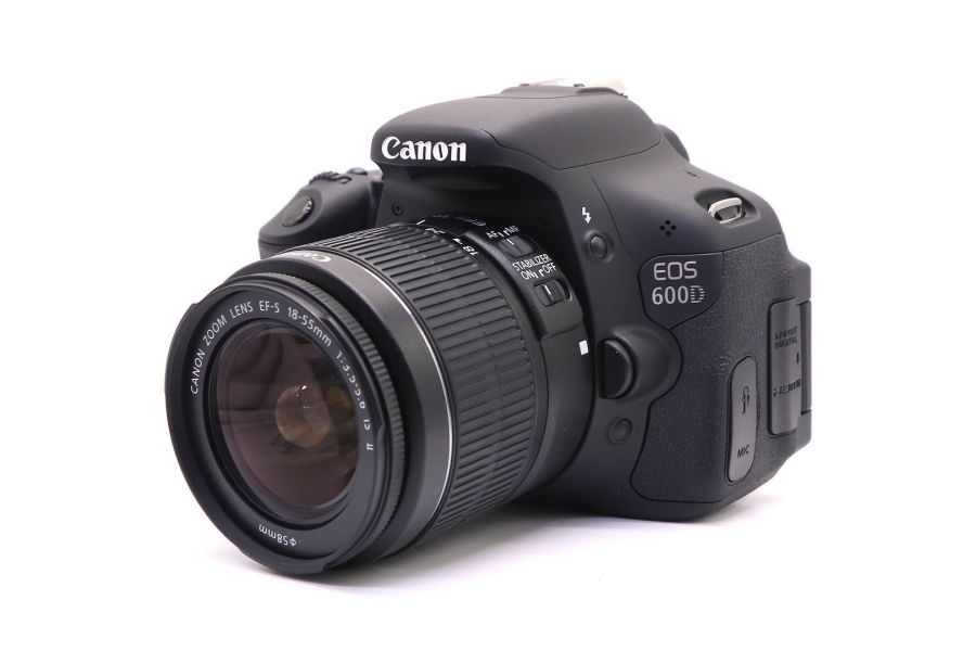 Canon EOS 600D Double Lens kit в упаковке (пробег 160 кадров)