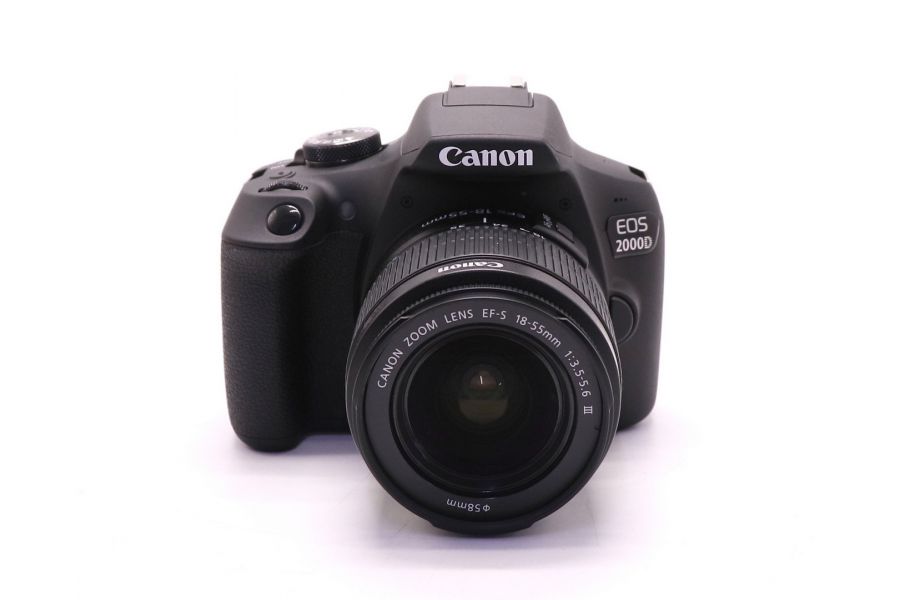 Canon EOS 2000D kit в упаковке (пробег 385 кадров)