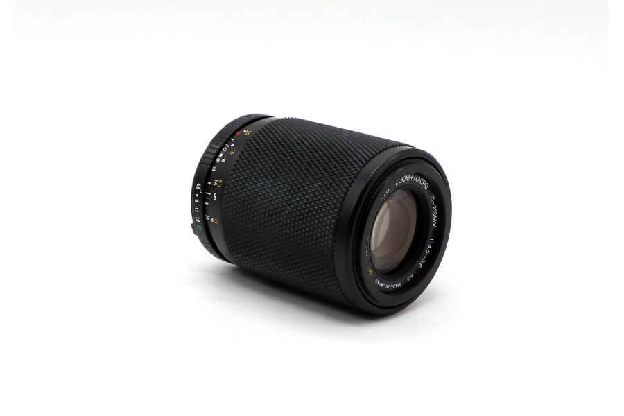 Soligor C/D 70-210mm f/4.5-5.6 Zoom+Macro MC Minolta MD