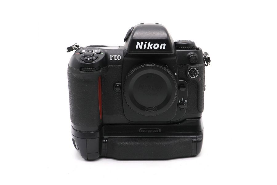 Nikon F100 body + Nikon MB-15