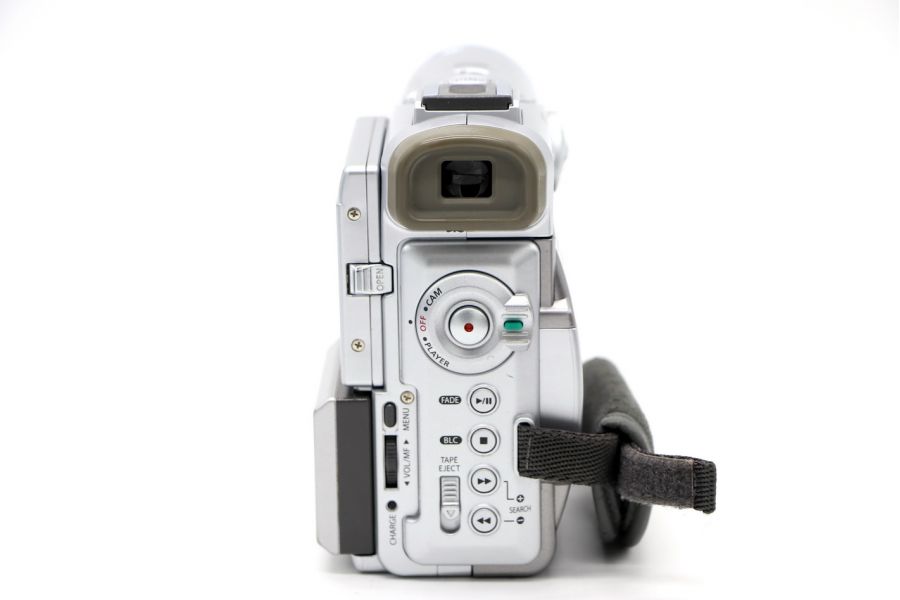 Видеокамера Samsung VP-D200