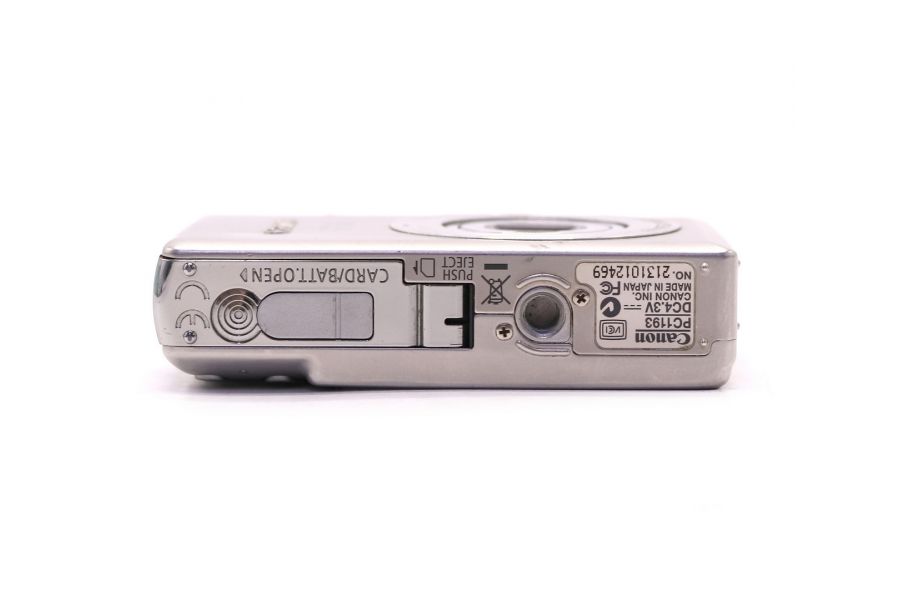 Canon IXUS 60 в упаковке (Japan, 2004)