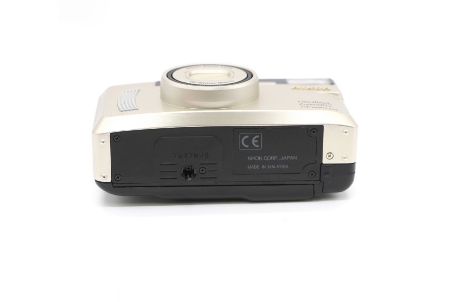 Пленочный фотоаппарат Nikon One Touch Zoom 90S AF QD