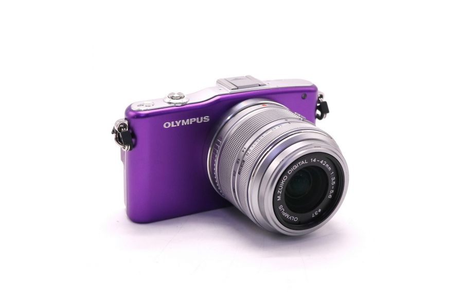 Olympus Pen mini E-PM1 kit (пробег 5000 кадров)