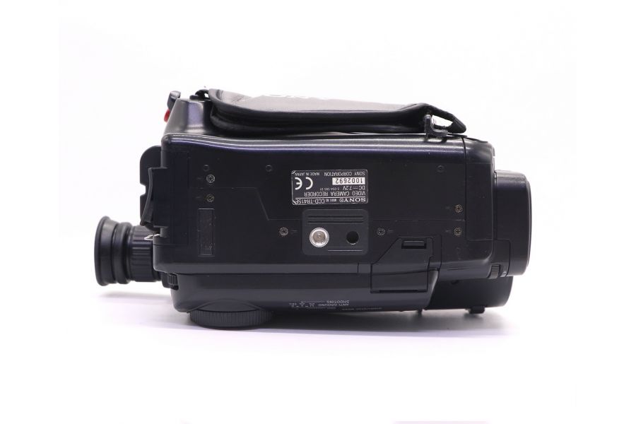 Видеокамера Sony CCD-TR415E