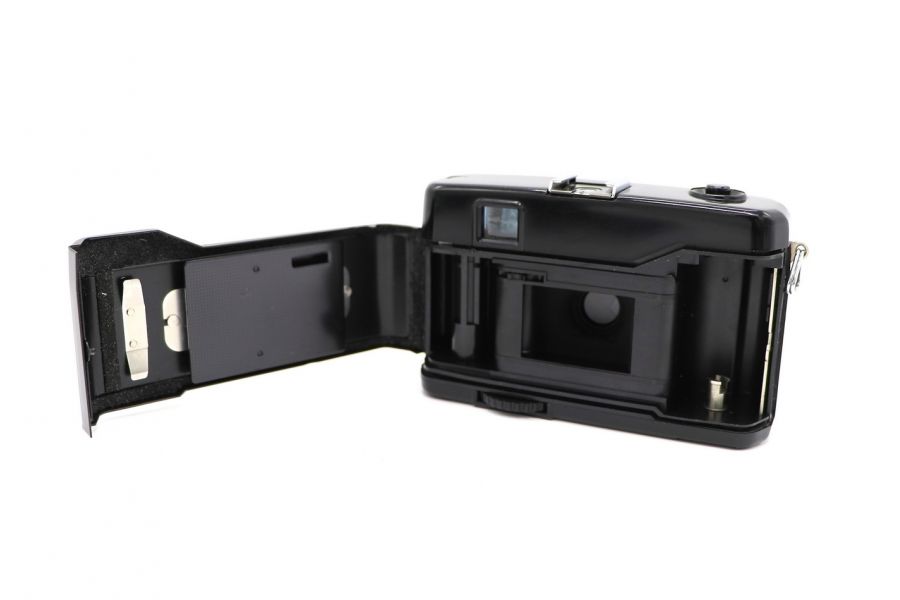 Yashica ME 1 (Japan)