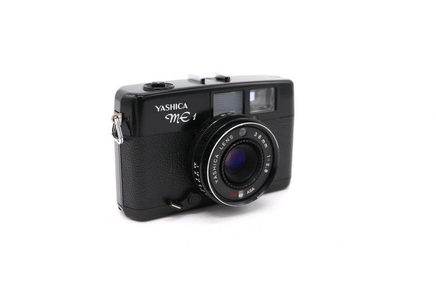 Yashica ME 1 (Japan)