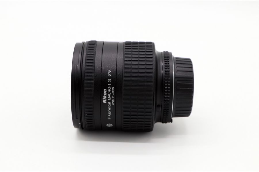 Nikon AF 24-85mm f/2.8-4D Nikkor в упаковке