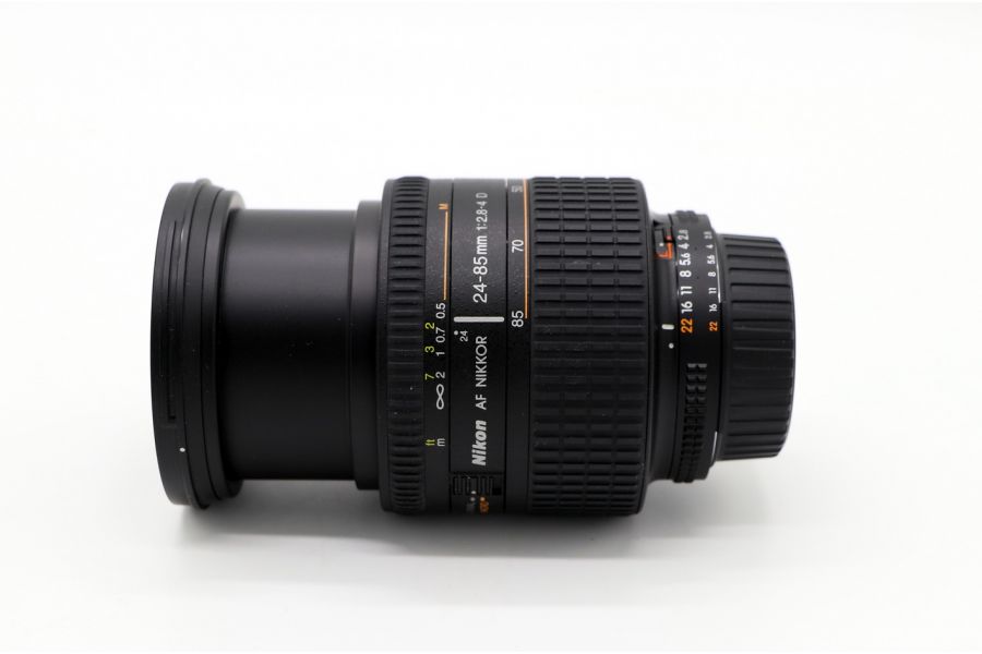 Nikon AF 24-85mm f/2.8-4D Nikkor в упаковке