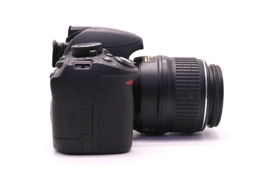 Nikon D3100 kit в упаковке (пробег 5110 кадров)