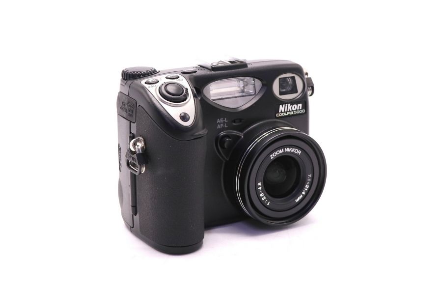 Nikon Coolpix 5000