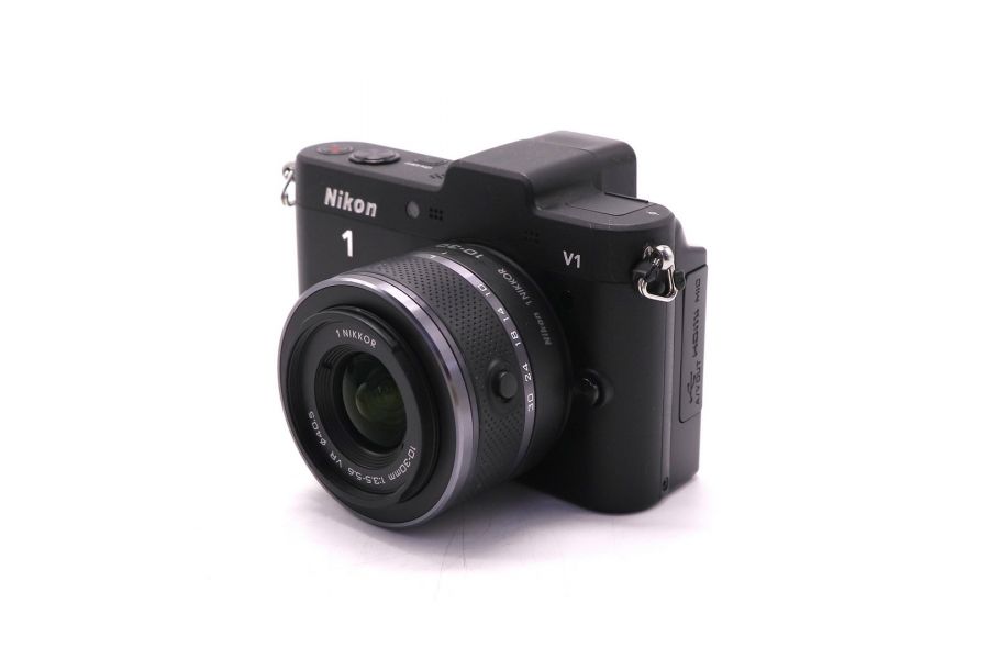 Фотоаппарат Nikon 1 V1 kit в упаковке (пробег 3520 кадров)