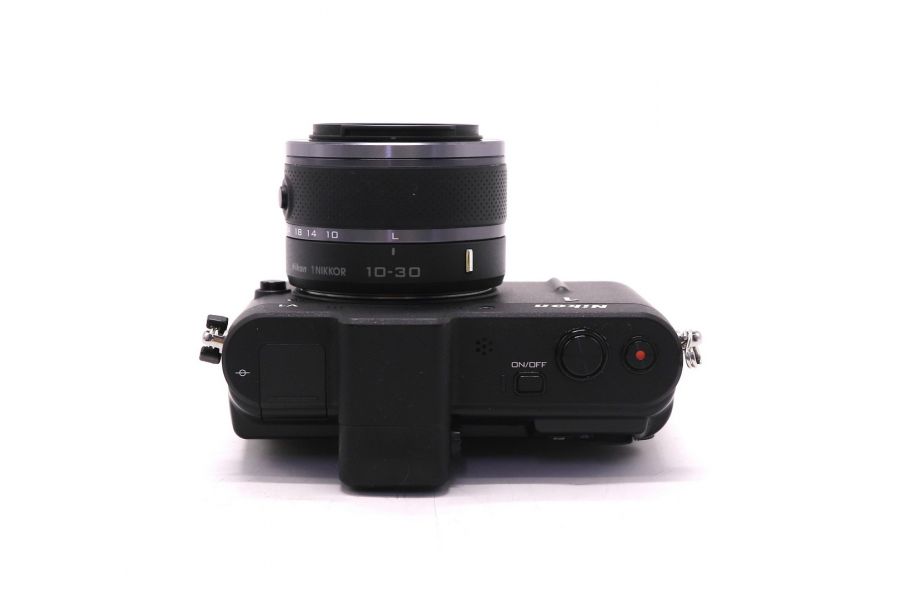 Фотоаппарат Nikon 1 V1 kit в упаковке (пробег 3520 кадров)