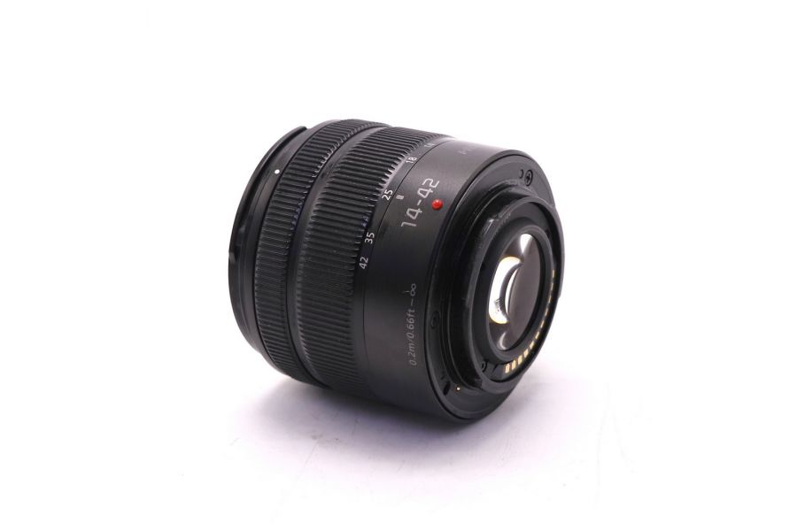 Panasonic Lumix G Vario 14-42mm f/3.5-5.6 Asph Mega OIS black (China)