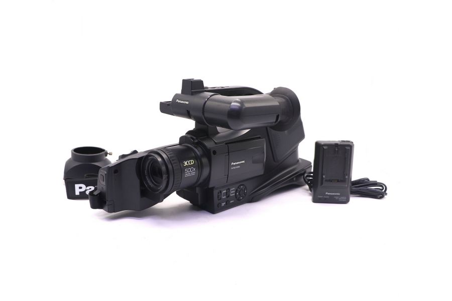 Видеокамера Panasonic NV-MD10000