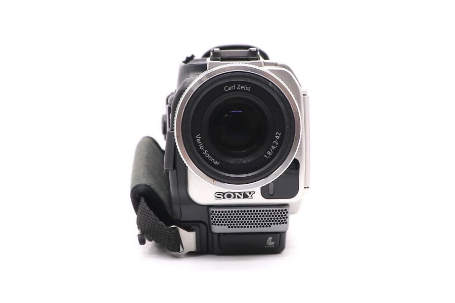 Видеокамера Sony DCR-TRV20E