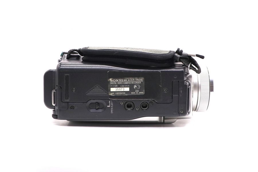 Видеокамера Sony DCR-TRV20E