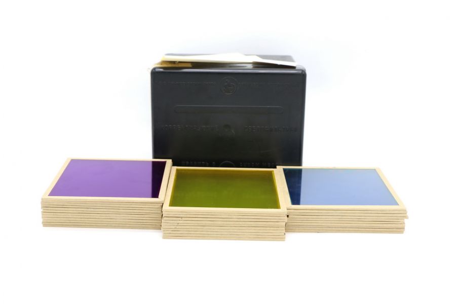 Светофильтры корректирующие 13х13