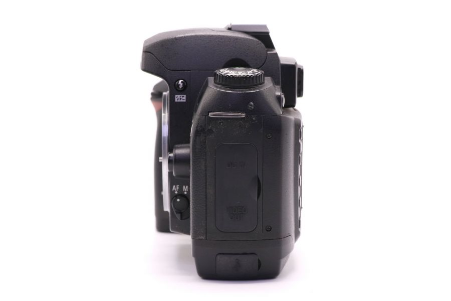 Nikon D70 body (пробег неизвестен)