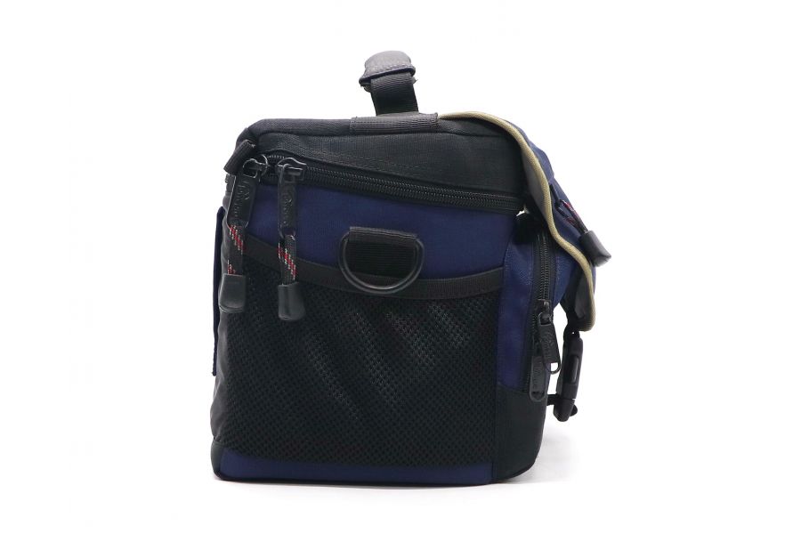 Сумка LowePro Nova 3