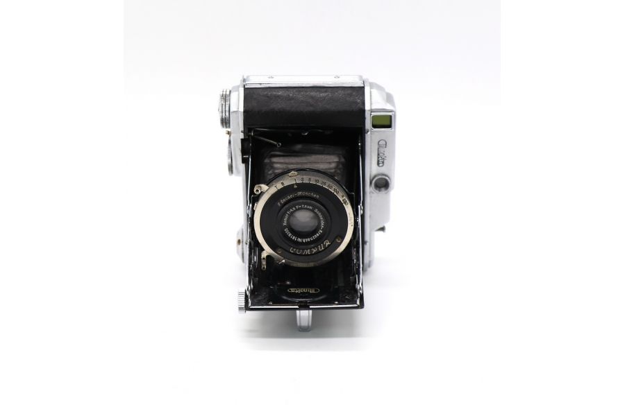 Minolta Auto Semi + Xenar 4.5/75mm
