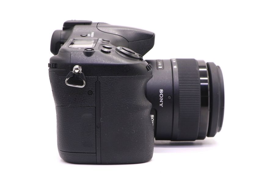 Sony A77 kit (пробег 3195 кадров)