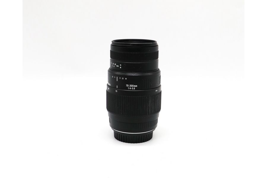 Sigma AF 70-300mm f/4-5.6 Macro Super II for Canon EF