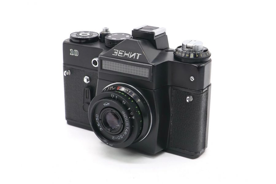 Зенит 10 + Индустар (СССР, 1982)