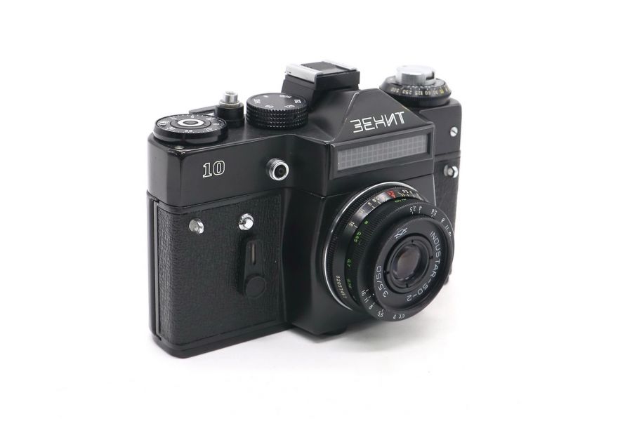 Зенит 10 + Индустар (СССР, 1982)