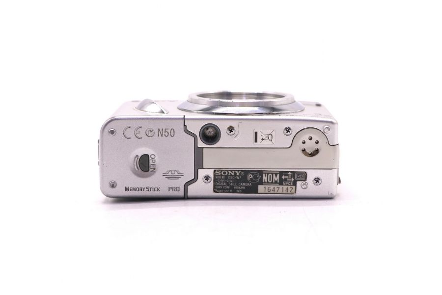 Фотокамера компактная Sony Cyber-shot DSC-W7