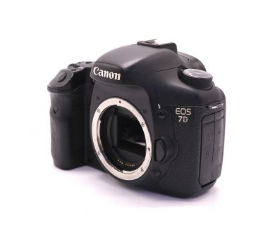 Canon EOS 7D body (пробег 211355 кадров)