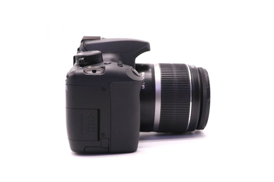 Canon EOS 1000D kit (пробег 3500 кадров)
