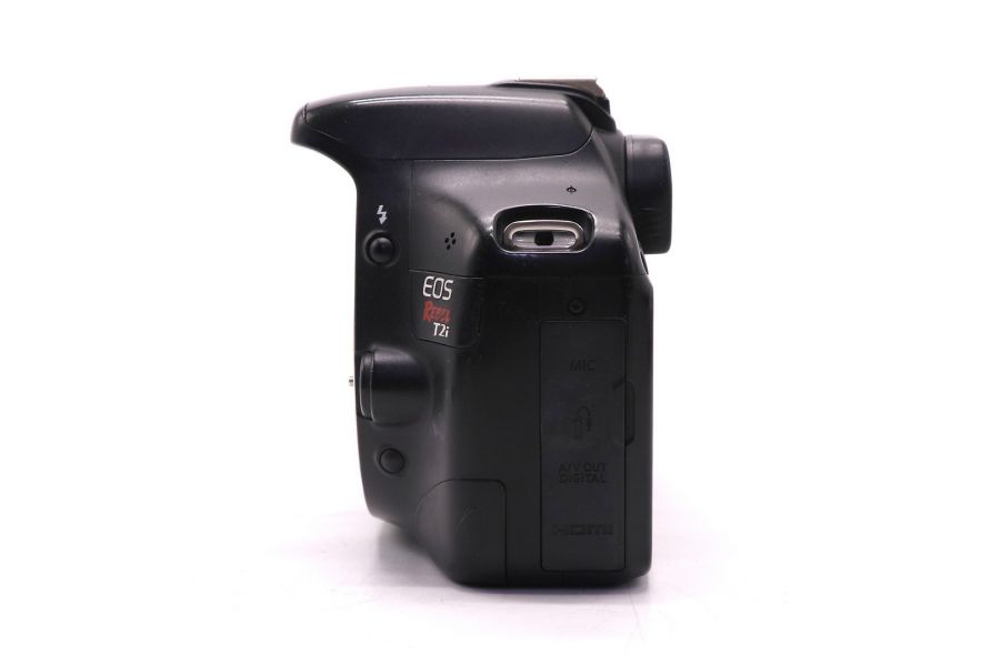 Canon EOS Rebel T2i (550D) body (пробег 20945 кадров)