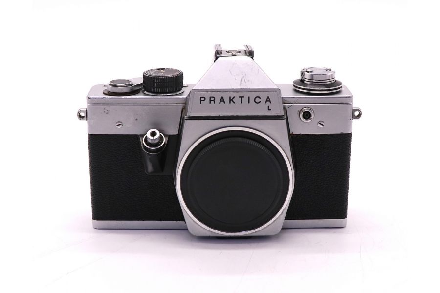 Praktica L body (Germany, 1970)