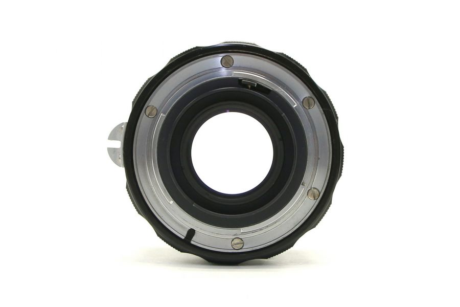 Nikon Nikkor-H 50mm f/2 Auto