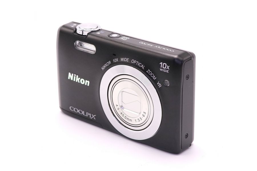 Nikon Coolpix S6700 в упаковке