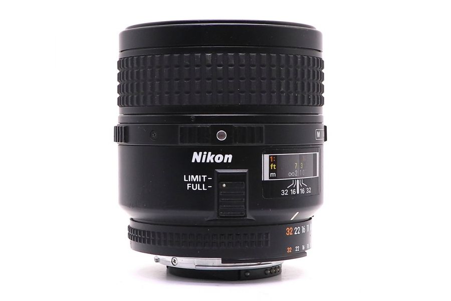 Nikon 60mm f/2.8D AF Micro-Nikkor (Japan)