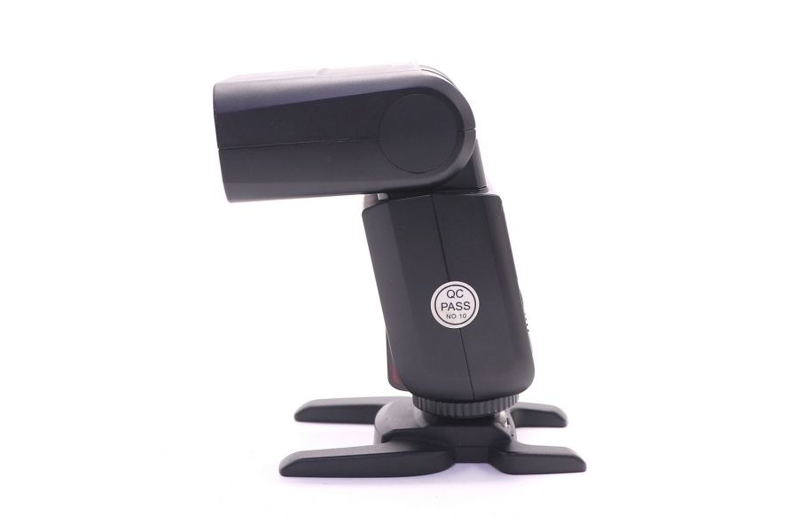 Фотовспышка Godox V350F в упаковке