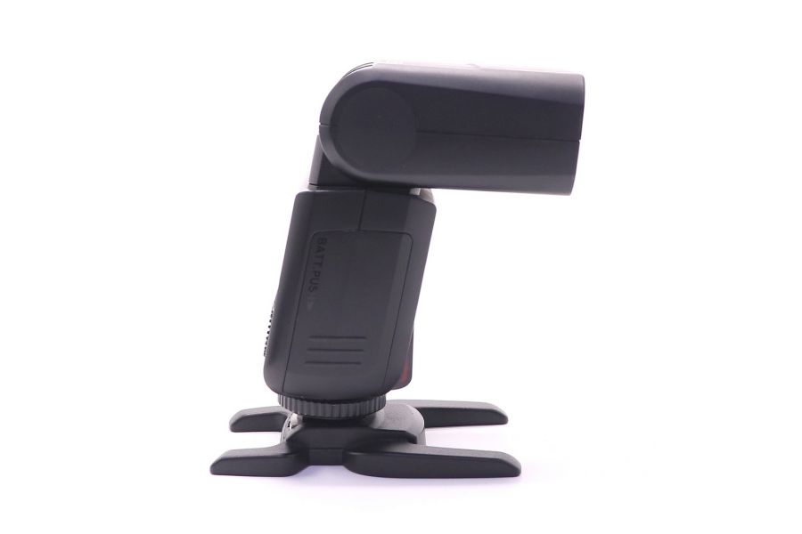 Фотовспышка Godox V350F в упаковке