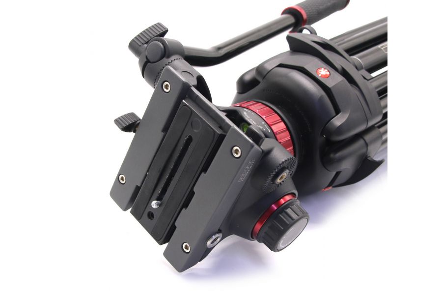 Штатив Manfrotto 546GB + голова Manfrotto MVH502A