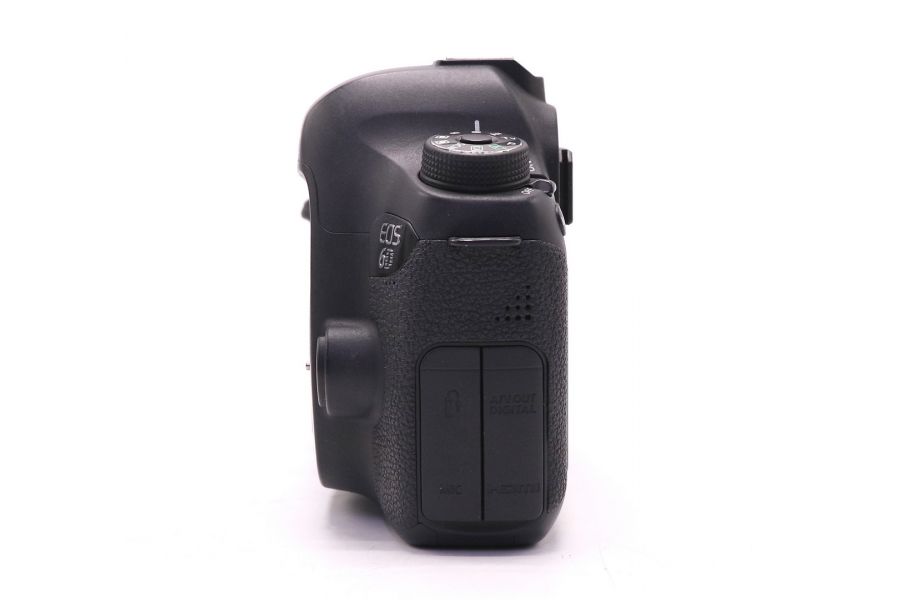 Canon EOS 6D body в упаковке (пробег 8205 кадров)