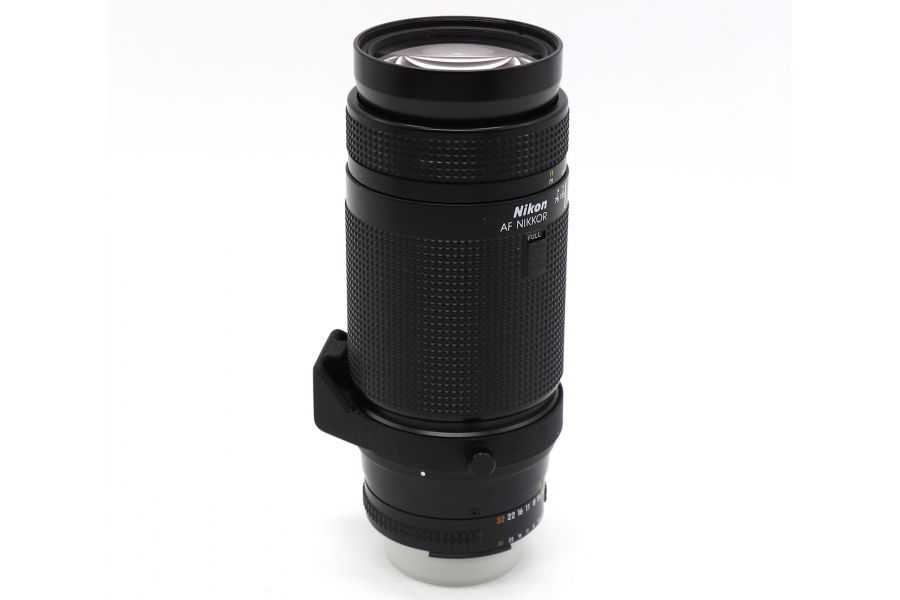 Nikon 75-300mm f/4.5-5.6 AF Nikkor (Japan)